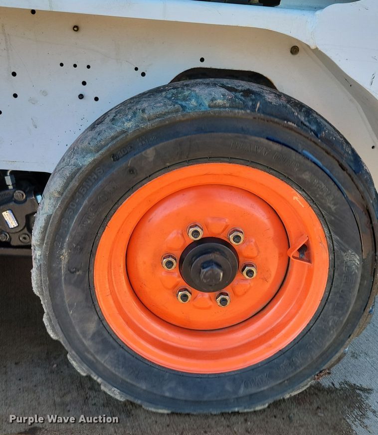 image for item OH9388 2010 Bobcat S100 skid steer loader