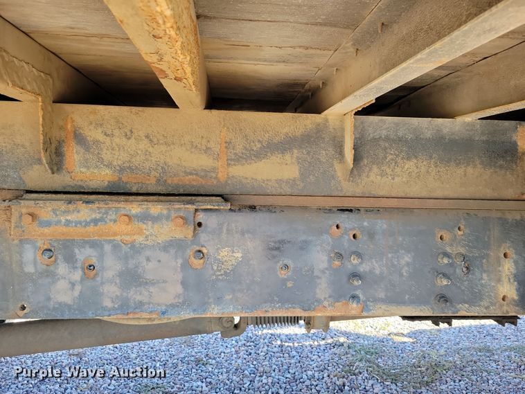 image for item OH9389 2003 GMC C7500 dump truck