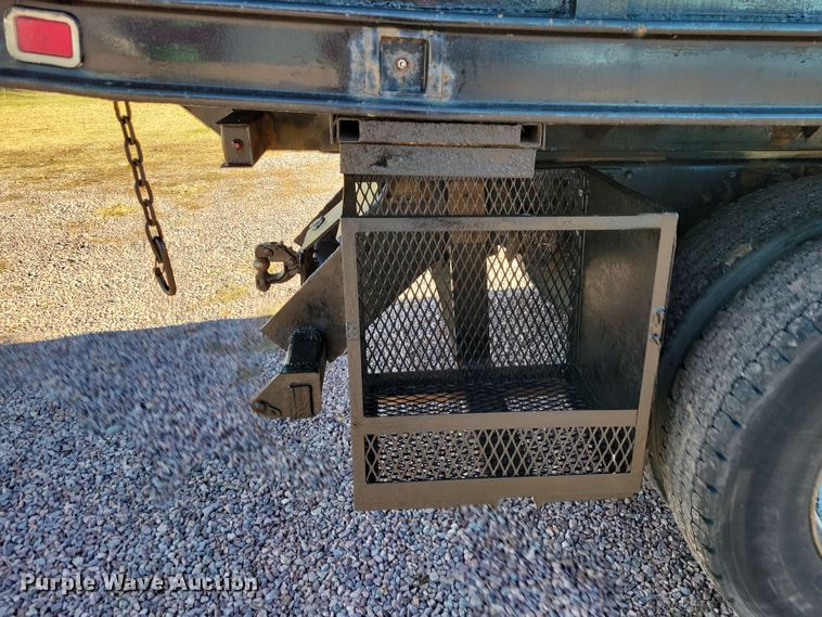 image for item OH9389 2003 GMC C7500 dump truck