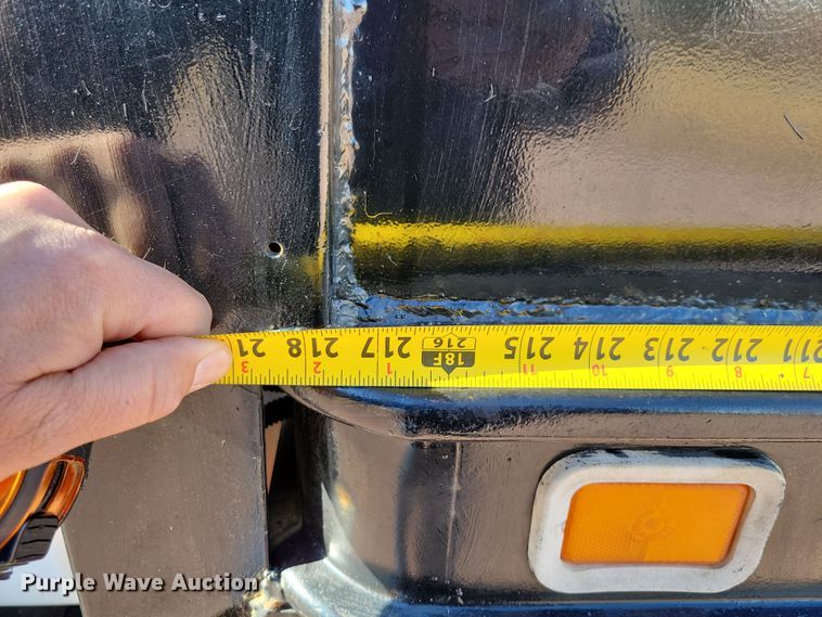 image for item OH9389 2003 GMC C7500 dump truck