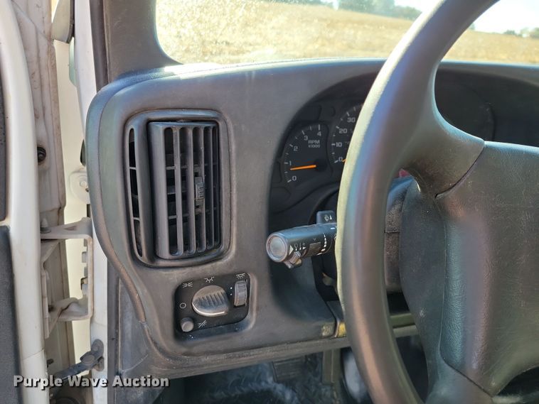 image for item OH9389 2003 GMC C7500 dump truck