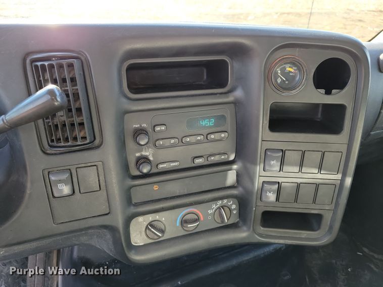 image for item OH9389 2003 GMC C7500 dump truck