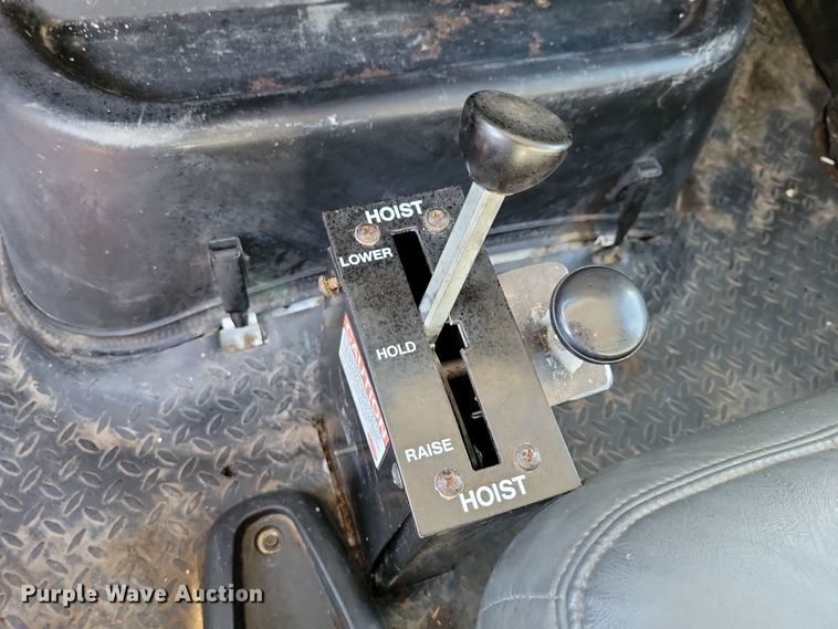 image for item OH9389 2003 GMC C7500 dump truck