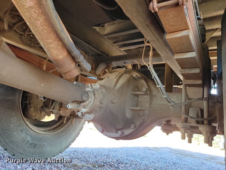 image for item OH9389 2003 GMC C7500 dump truck