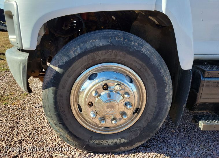 image for item OH9389 2003 GMC C7500 dump truck