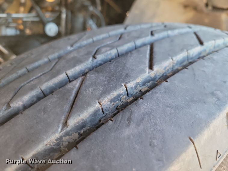 image for item OH9389 2003 GMC C7500 dump truck