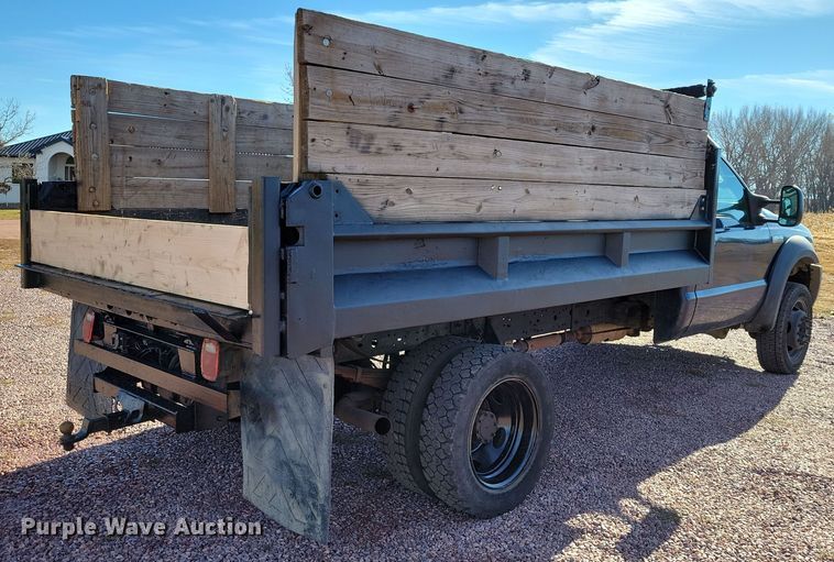 image for item OH9390 2006 Ford F450 Super Duty XL dump truck