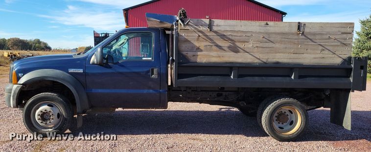 image for item OH9390 2006 Ford F450 Super Duty XL dump truck