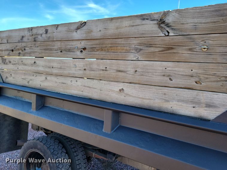 image for item OH9390 2006 Ford F450 Super Duty XL dump truck