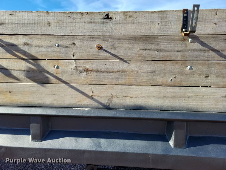 image for item OH9390 2006 Ford F450 Super Duty XL dump truck