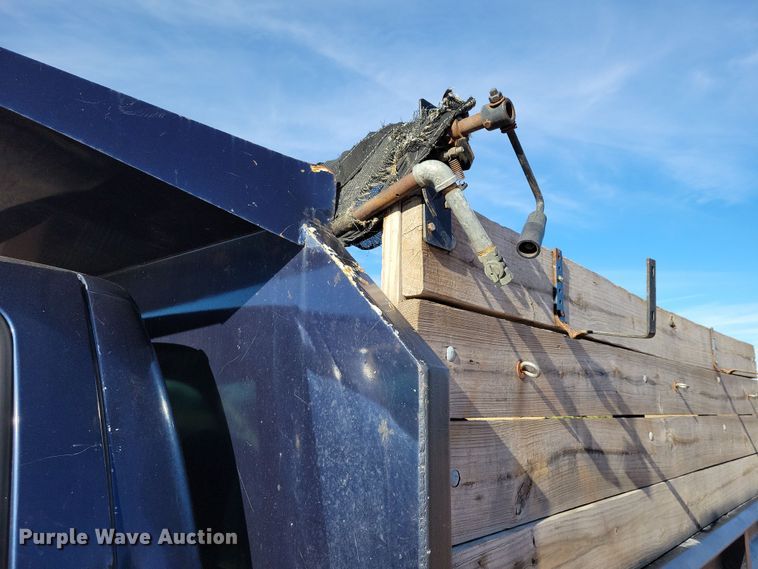 image for item OH9390 2006 Ford F450 Super Duty XL dump truck