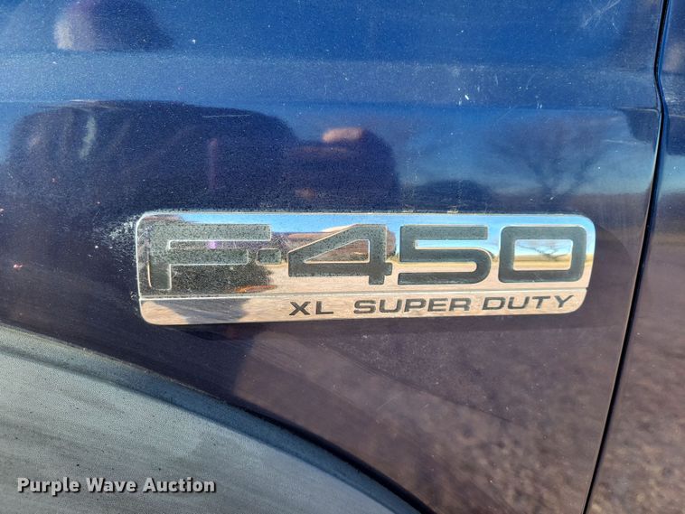 image for item OH9390 2006 Ford F450 Super Duty XL dump truck