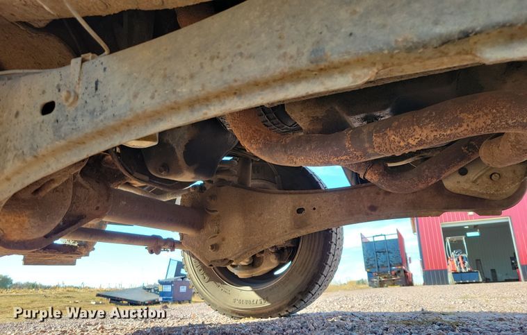 image for item OH9390 2006 Ford F450 Super Duty XL dump truck