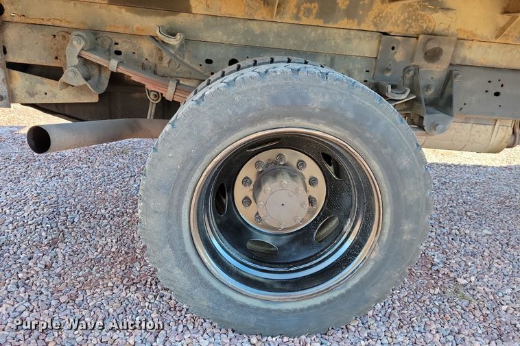 image for item OH9390 2006 Ford F450 Super Duty XL dump truck