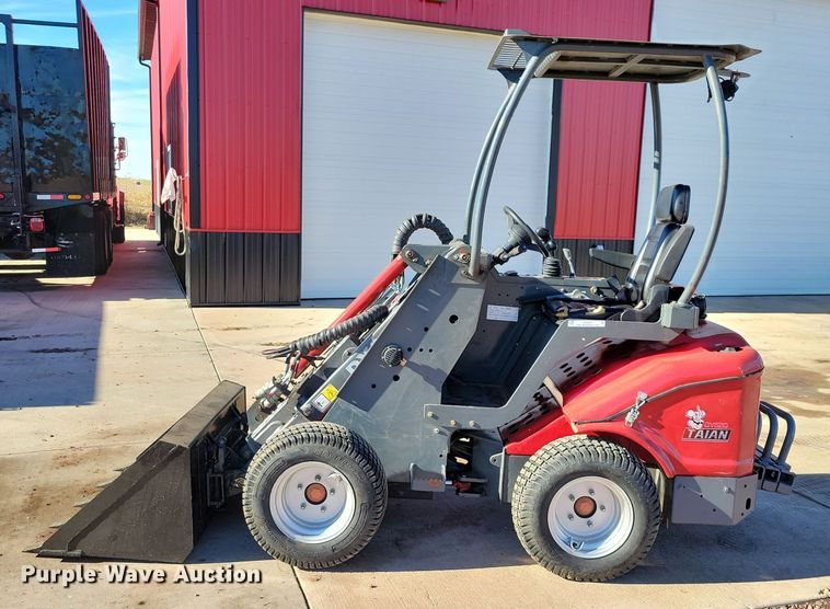 image for item OH9391 Taian DY620 compact wheel loader