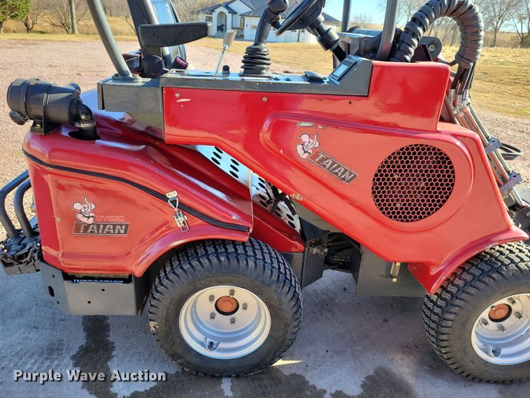 image for item OH9391 Taian DY620 compact wheel loader