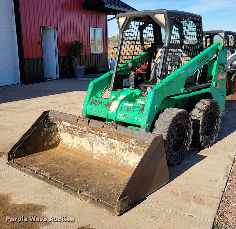 image for item OH9392 2013 Bobcat S130 skid steer loader
