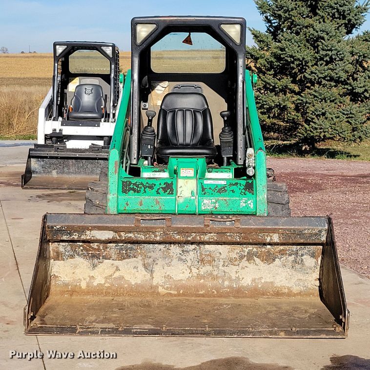 image for item OH9392 2013 Bobcat S130 skid steer loader