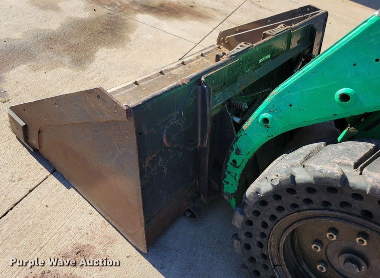 image for item OH9392 2013 Bobcat S130 skid steer loader