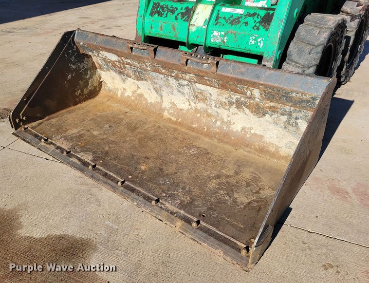 image for item OH9392 2013 Bobcat S130 skid steer loader