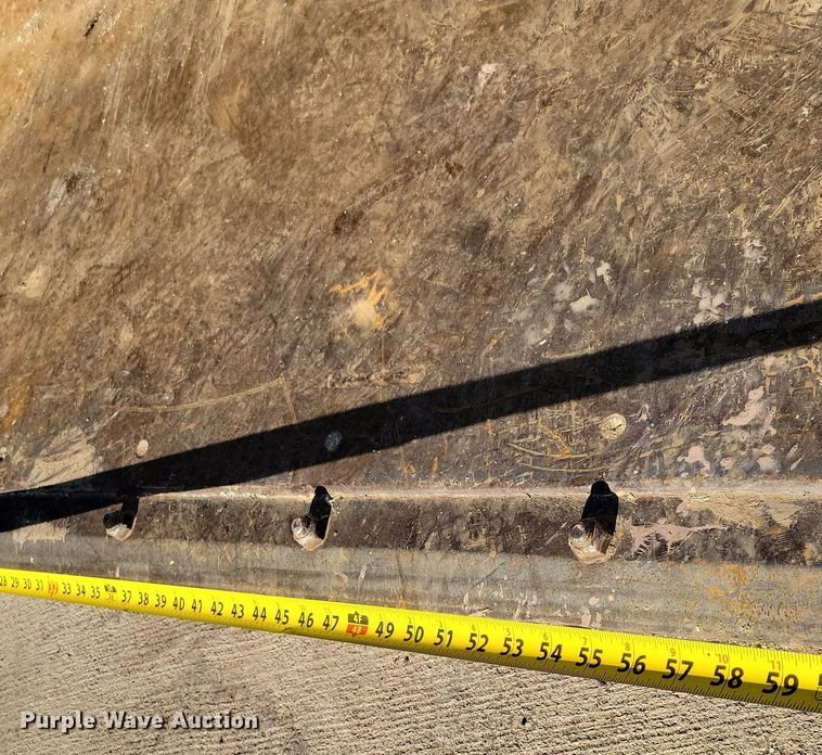 image for item OH9392 2013 Bobcat S130 skid steer loader