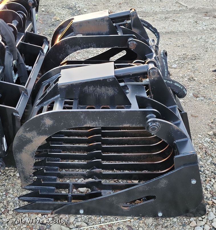 image for item OH9398 Prime skid steer grapple bucket