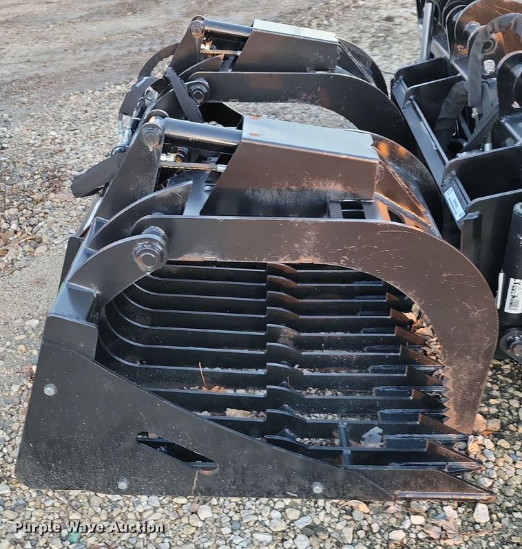 image for item OH9398 Prime skid steer grapple bucket