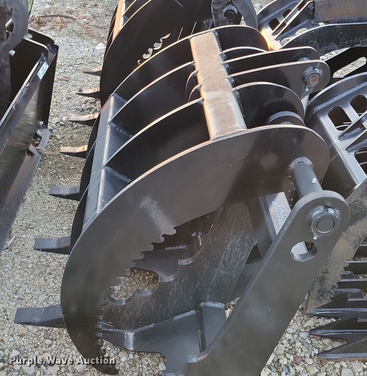 image for item OH9399 Prime skid steer grapple bucket