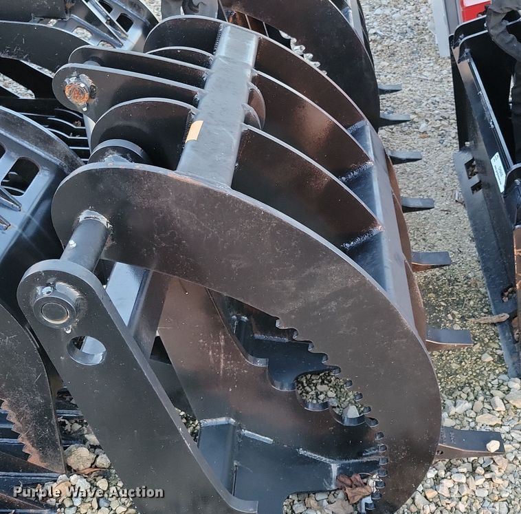 image for item OH9399 Prime skid steer grapple bucket