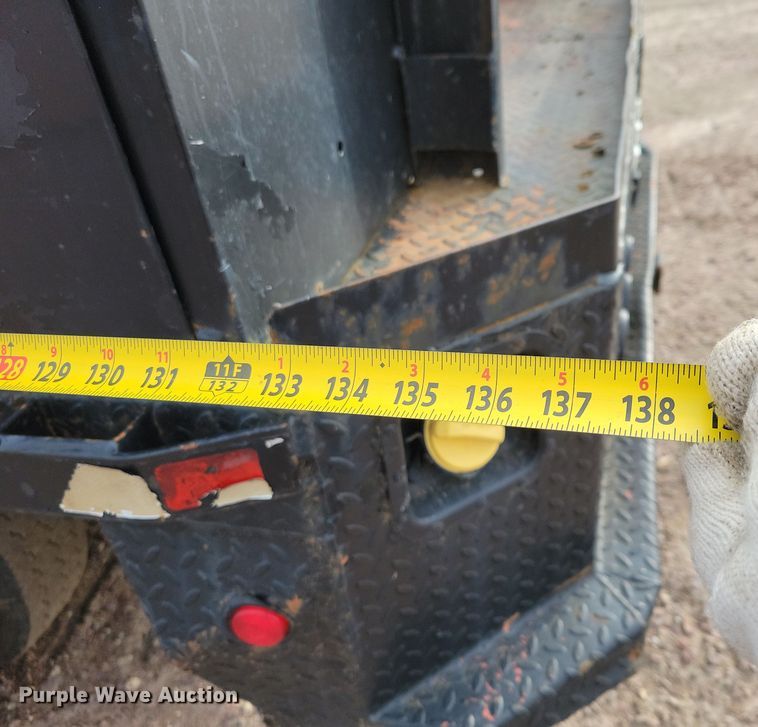 image for item OH9410 2015 Ford F550 Super Duty XL Crew Cab flatbed truck