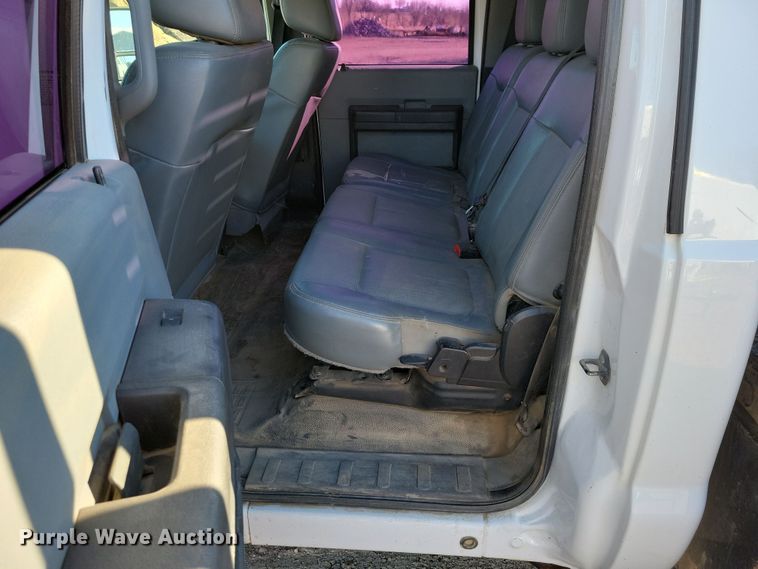 image for item OH9410 2015 Ford F550 Super Duty XL Crew Cab flatbed truck