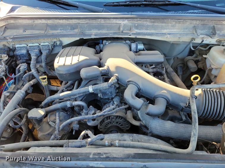 image for item OH9410 2015 Ford F550 Super Duty XL Crew Cab flatbed truck