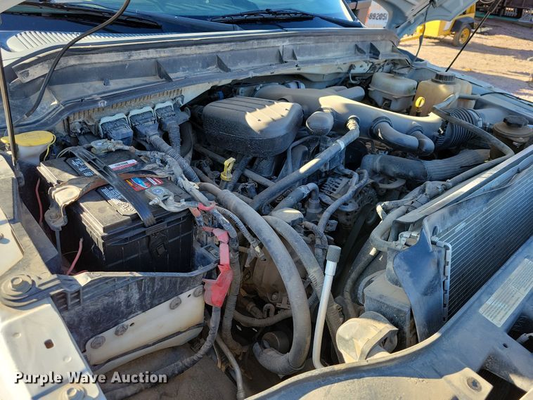 image for item OH9410 2015 Ford F550 Super Duty XL Crew Cab flatbed truck