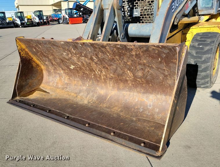 image for item OH9436 2008 John Deere 310J backhoe