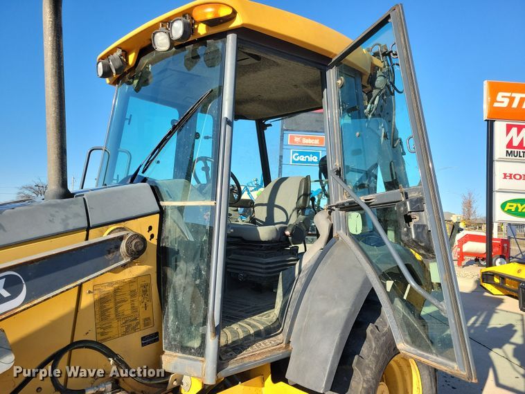 image for item OH9436 2008 John Deere 310J backhoe