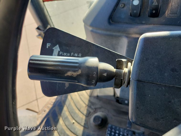 image for item OH9436 2008 John Deere 310J backhoe