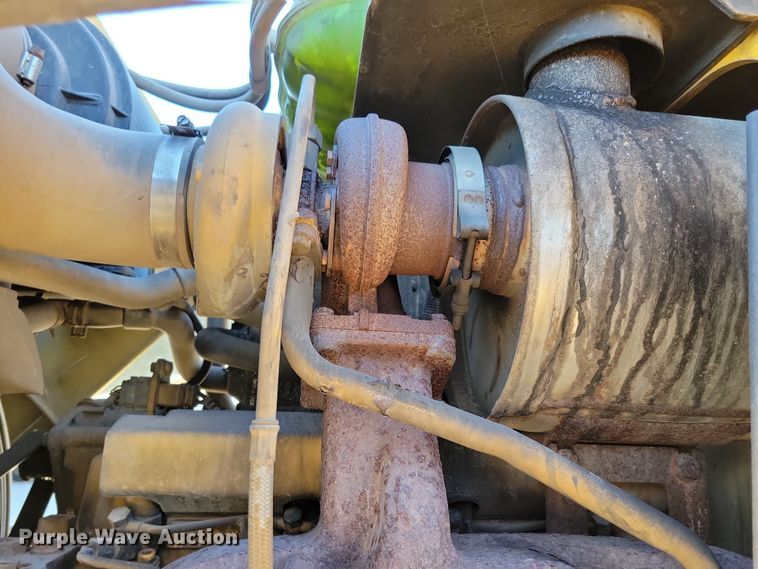 image for item OH9436 2008 John Deere 310J backhoe