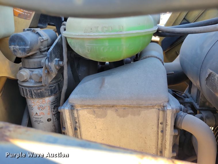 image for item OH9436 2008 John Deere 310J backhoe