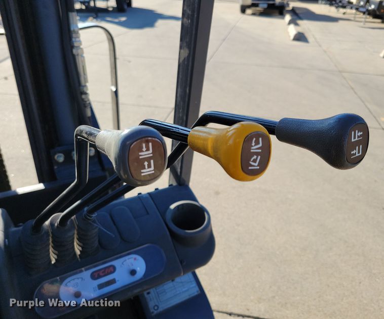 image for item OH9437 TCM Pro-CG 25 forklift