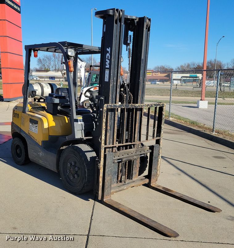 image for item OH9438 TCM Pro-G 30 forklift