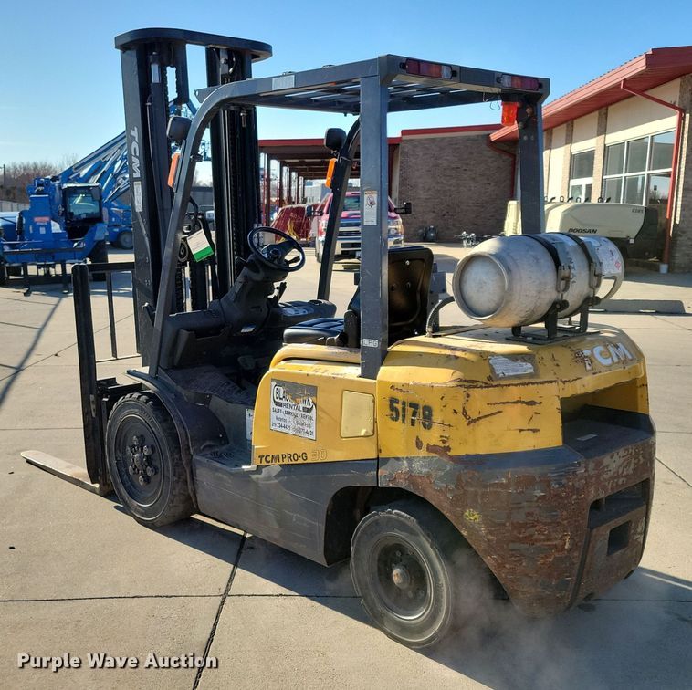 image for item OH9438 TCM Pro-G 30 forklift