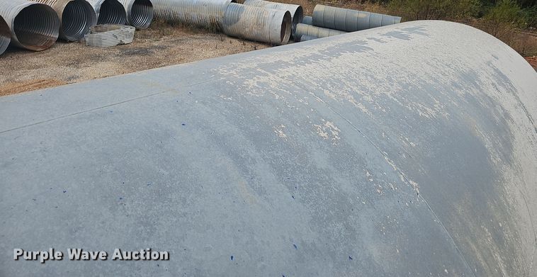 image for item OJ9075 Pneumatic dry bulk trailer