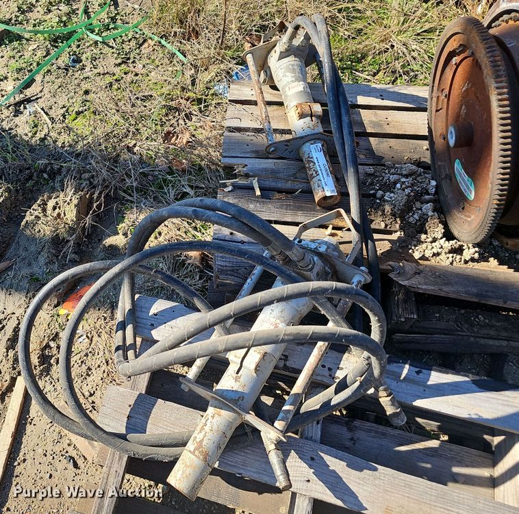 image for item OJ9090 (2) Fairmont hydraulic ground rod drivers