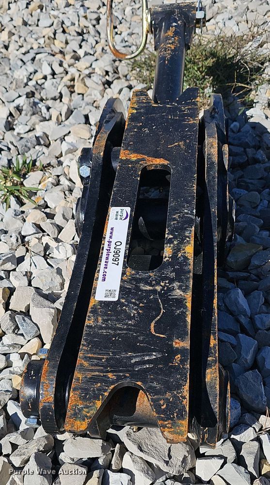 image for item OJ9097 2023 LandHero THUMB2-3.5ST backhoe thumb