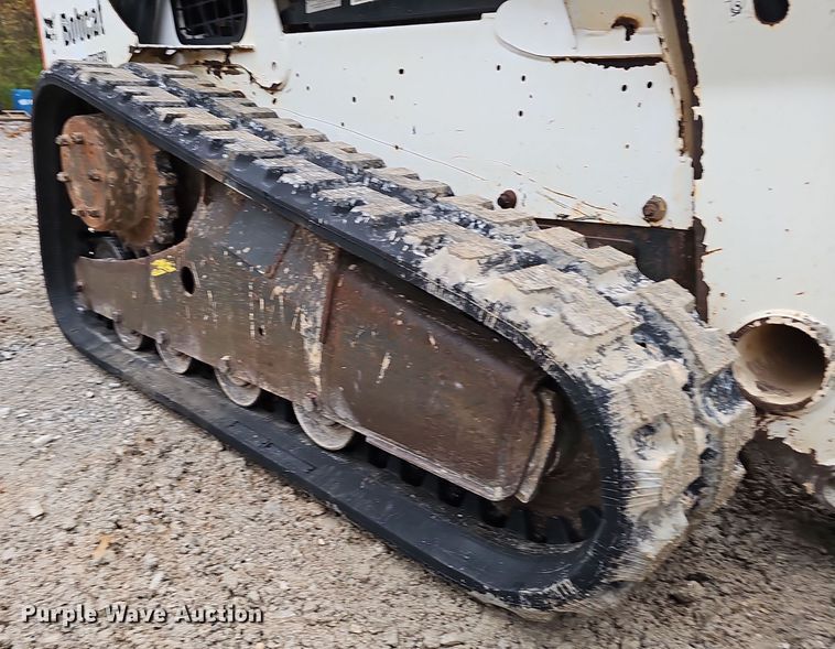 image for item OJ9111 2014 Bobcat T650 tracked skid steer loader