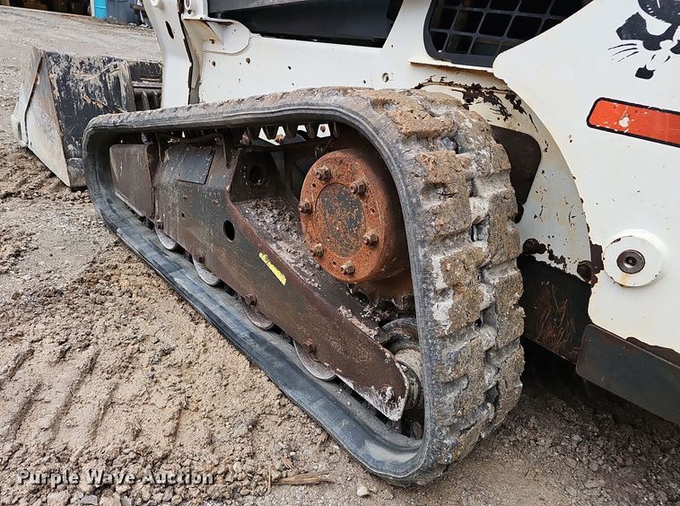 image for item OJ9111 2014 Bobcat T650 tracked skid steer loader
