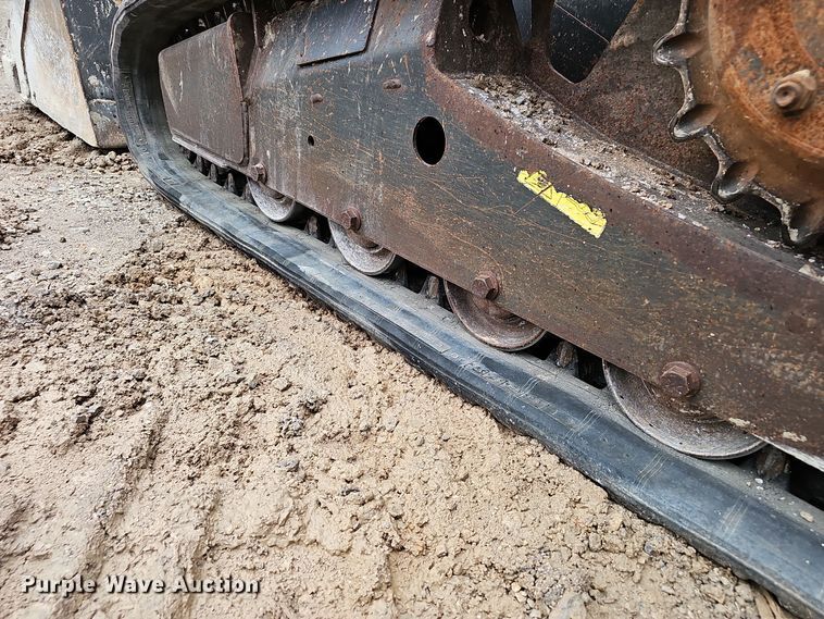 image for item OJ9111 2014 Bobcat T650 tracked skid steer loader