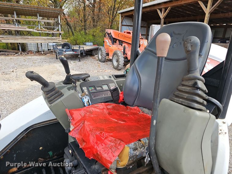 image for item OJ9112 2012 Bobcat E32 mini excavator