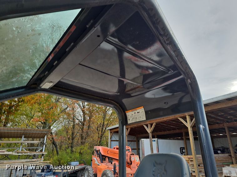 image for item OJ9112 2012 Bobcat E32 mini excavator