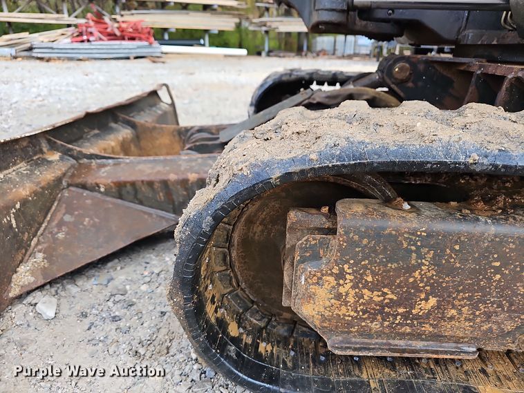 image for item OJ9112 2012 Bobcat E32 mini excavator